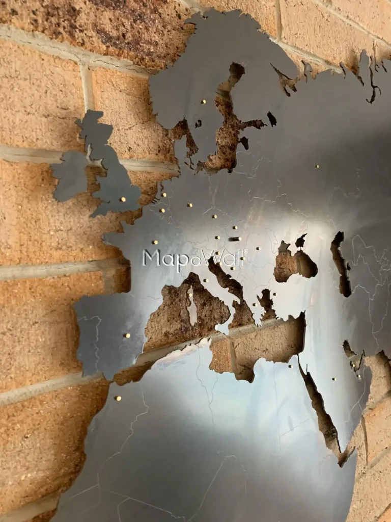 Black steel world map with gold plated neodymium magnets